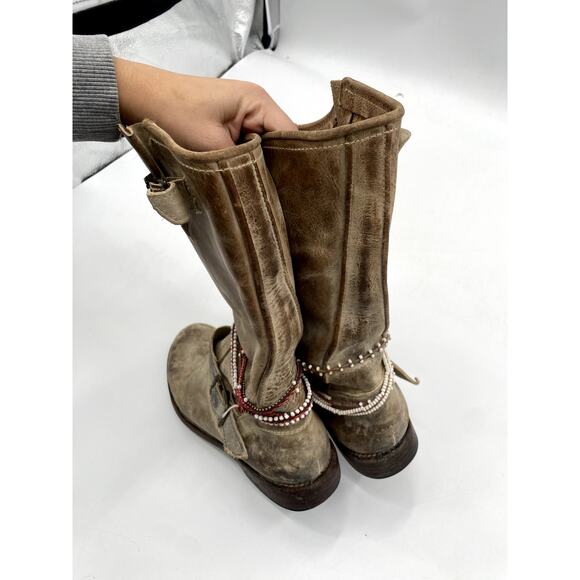 Freebird distressed crosby Boots - Picture 3 of 8